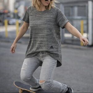 ADIDAS WOMEN'S SPORT 2 STREET TEE, SIZE LARGE, MOISTURE-WICKING ACTIVEWEAR!